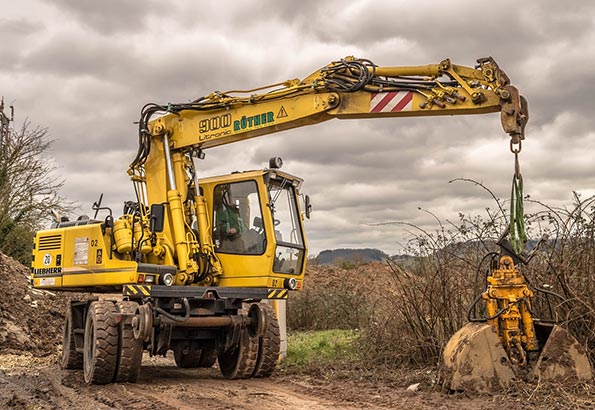 推土机保养秘籍:延长设备使用寿命的方法